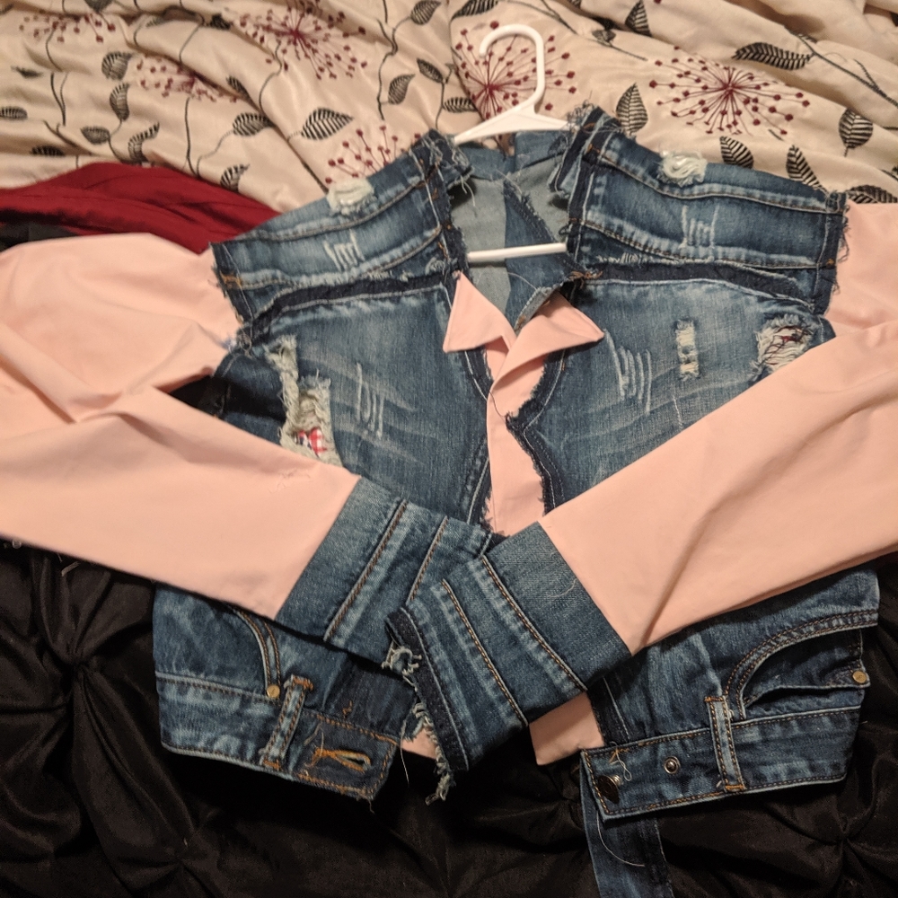 Denim - Picture 2 of 5